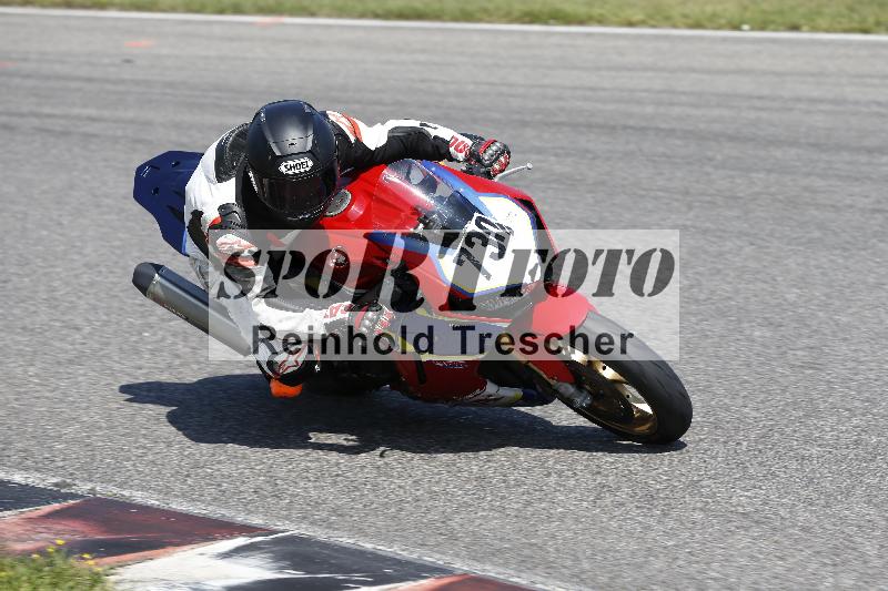 /45 10.08.2025 Plüss Moto Sport ADR/Einsteiger/730